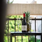 Delfin Apartments