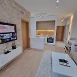 Adrijana Apartments