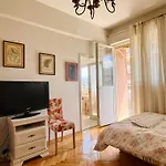 Mint Apartment