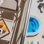 Apartments Del Mar