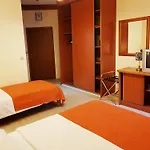 Lucic Rooms & Suites