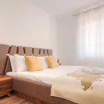 Villa D Apartments