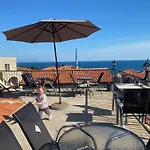 Apartments Gusar