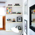 Ana Urban Apartment