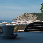 Pearl Beach Hotel & Resort