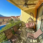 The Sun & Sea Apartment