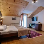 Hotel Zlatni Bor