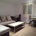 Apartments Tmv Dragovic