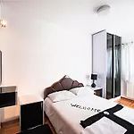 Klaris Guest House