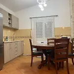 Apartments Mirovica