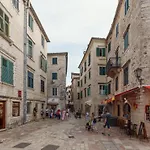 Apartman Maestral