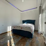 Centro Apartments And Rooms