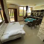 Jovan Apartments