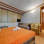 Olive Garden Apartments