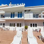 Mala Plaza
