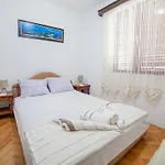 Rooms Garden