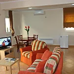 Villa Franeta Apartments
