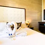Residence Apartments