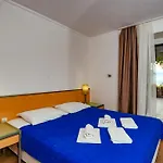 Hotel Savojo