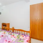 Teuta Apartments
