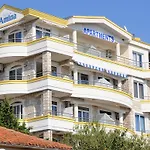 Apartments Amina