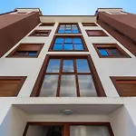 Opium Mar Apartments