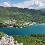 Apartment Varezic