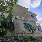 Giray Group Stankovic Apartment Markovici - Budva