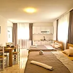 Ivana Apartments