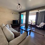 Apartment Dzaleta