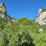 Vila Montana