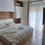 Ralux Apartman Tivat