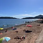 Rafailovici Beach Luxurious Apartment