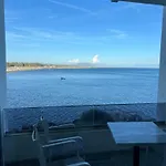 Sea Star Apartments