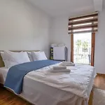 Apartments Teona
