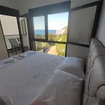Sd Lux Apartments