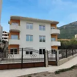 Montenegro Apartments Phoenix With Pool