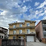 Ado Apartmani Ulcinj Velika Plaza Donji Stoj