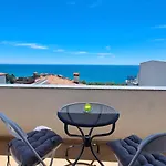 Apartments Mare