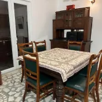 R&B Apartments