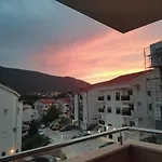 Sea Story Apartment
