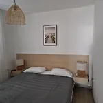 Sea Point Apart Hotel Tivat