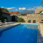 Lovely Home In Radovici With Kitchen