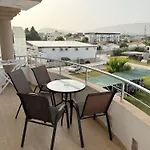 Apartmens Xhenis Lux