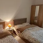Apartman Via