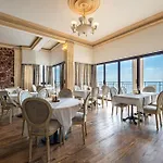 Hotel Adrovic