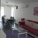 Apartments Pines