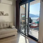 Apartments & Rooms Marina