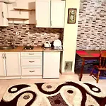 Maks Apartments