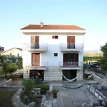 Igor Rooms